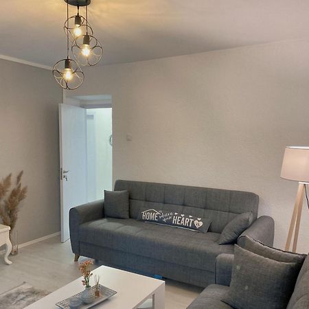 Hotspot Apartments - City Center Pristina Extérieur photo