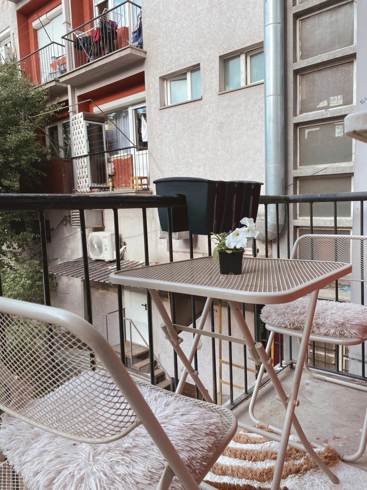 Hotspot Apartments - City Center Pristina Extérieur photo