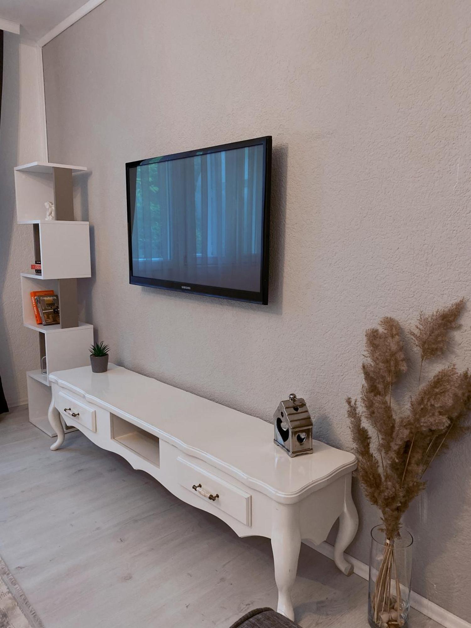 Hotspot Apartments - City Center Pristina Extérieur photo